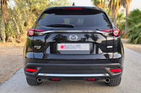 Mazda - CX9 Signature