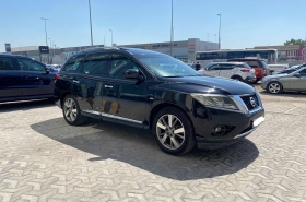 Nissan Pathfinder SV